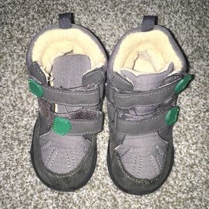 Carter’s Size 6 Boots